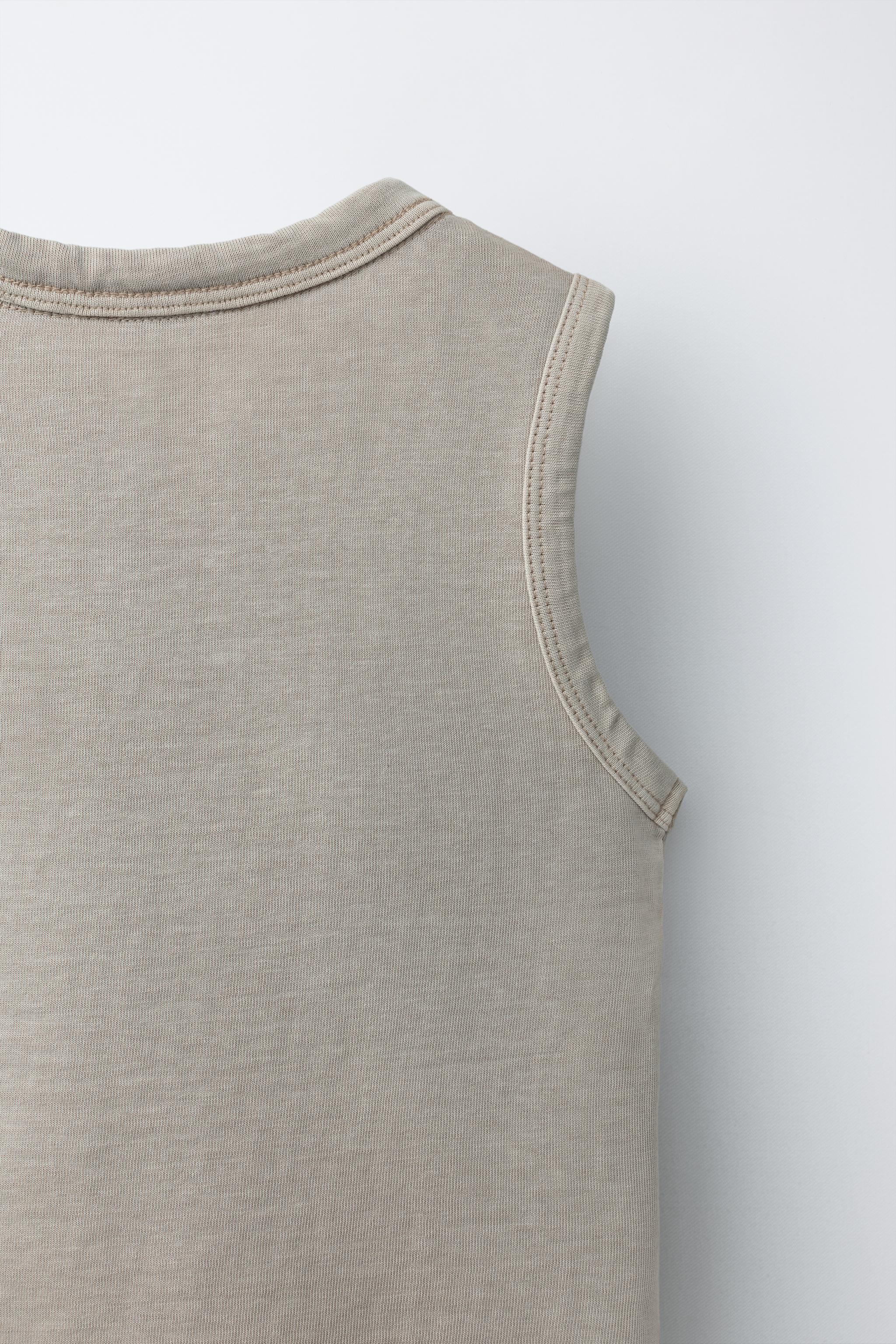 T-SHIRT TEINT EN PIÈCE BRODÉ
